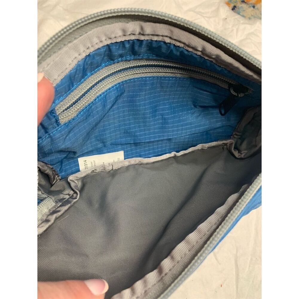 L.L. Bean Unisex Blue Stowaway Waist Pack Everyday Bag - Picture 5 of 6